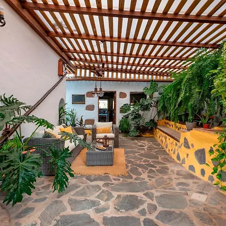 Casas De La Rueda - El Patio Country house *