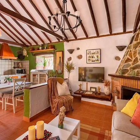 Casas De La Rueda - El Patio * Santa Lucia De Tirajana
