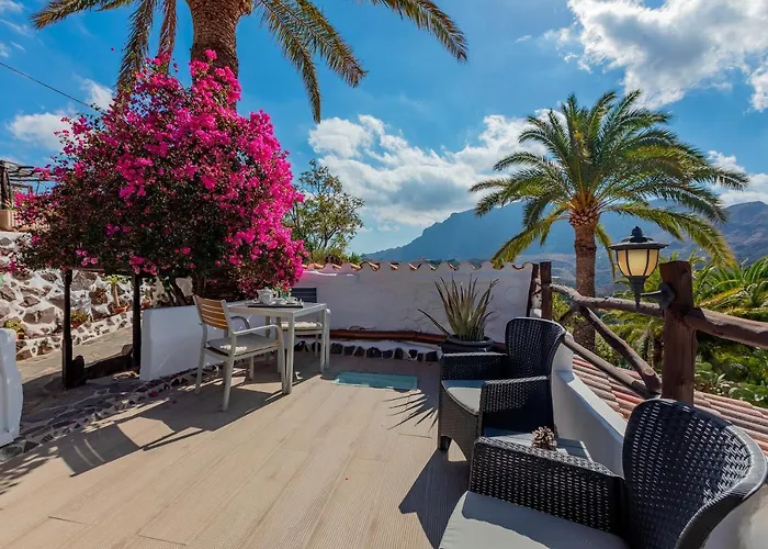 Casas De La Rueda - El Patio * Santa Lucía
